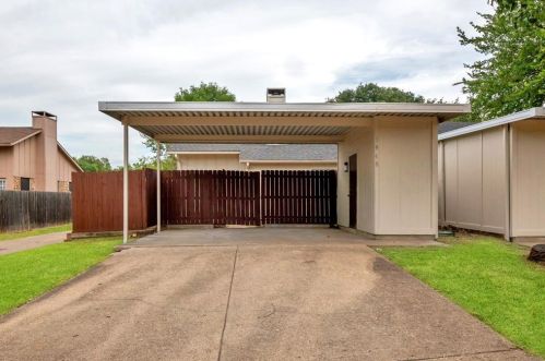 3948 Queens Ct, Garland TX 75043-2938 exterior