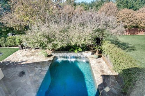 2616 Torrey Pne Dr, Fort Worth TX  76180-0833 exterior