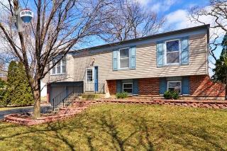 608 Whitehall Way, Lemont IL  60440-1028 exterior