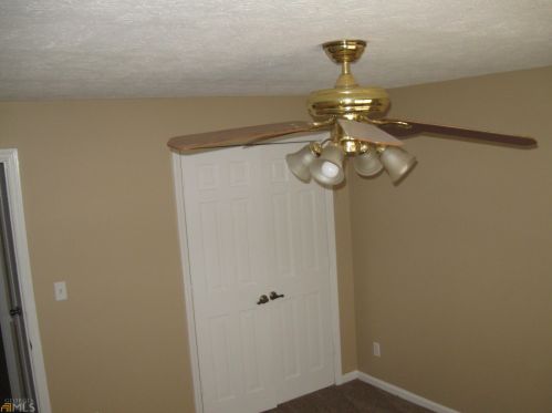 3943 Woodland Cir, Conyers GA  30013-3056 exterior