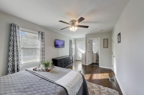 764 San Fernando Dr, Smyrna GA  30080-1435 exterior