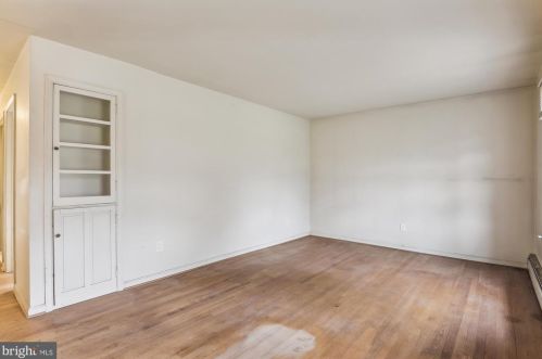 211 Ednor Rd, Silver Spring MD 20905-5134 exterior