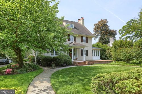 1130 Wheatland Ave, Lancaster PA  17603-2543 exterior
