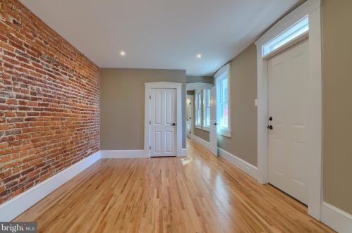 26 Vine St, Lancaster PA  17603-5259 exterior