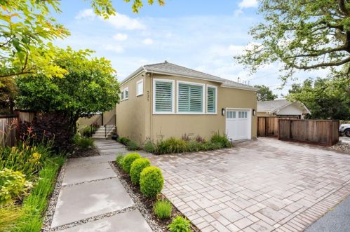 521 Vista Ave, San Carlos, CA 94070-1933