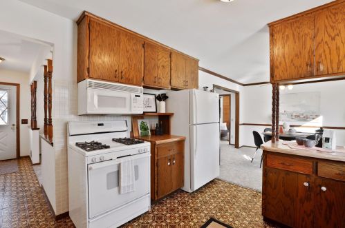 15465 Dresden Trl, Saint Paul MN  55124-6898 exterior