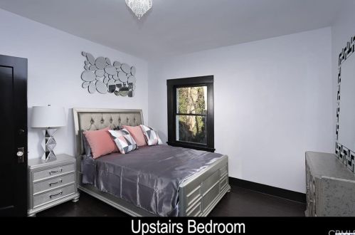 1616 Wabasso Way, Glendale CA  91208-2441 exterior