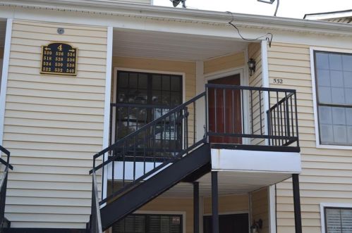 532 Windchase Ln, Stone Mountain, GA 30083-6321