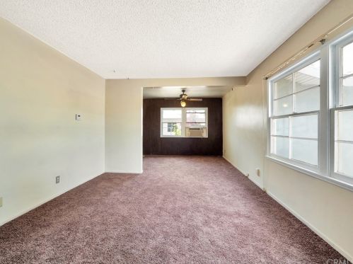 3672 Artesian St, Riverside CA  92503-4125 exterior