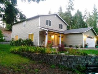 1341 Tahuya Blacksmith Rd, Tahuya, WA 98588-9666