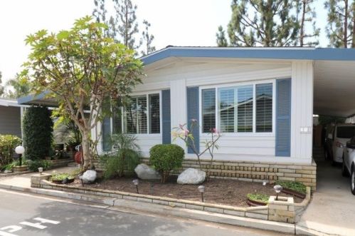 310 Lakepark Dr, Placentia, CA 92870-6408