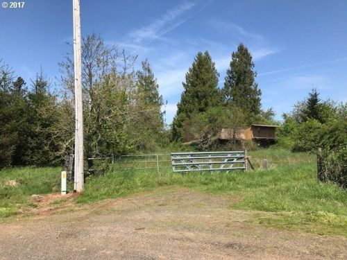 24361 Wallens Rd, Estacada, OR 97023-9621