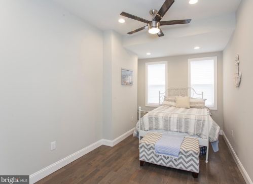 1243 24th St, Philadelphia PA  19121-4820 exterior