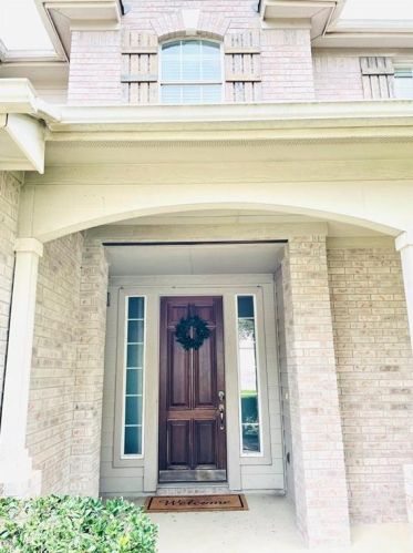 161 Abbey Dr, Austin, TX 78737-4524