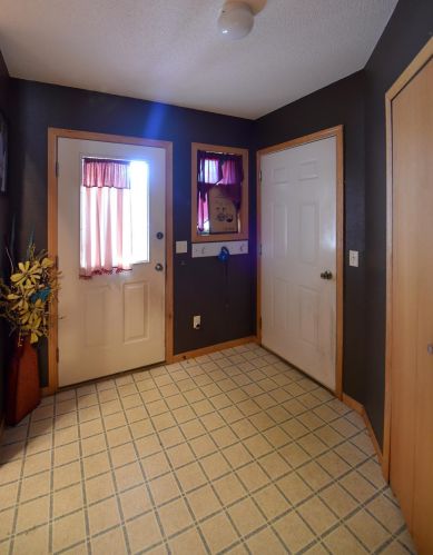 13959 Grand Oaks Dr, Brainerd, MN 56425-8486