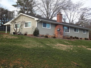 405 Confederate Cir, East Lexington, VA 24450-1715