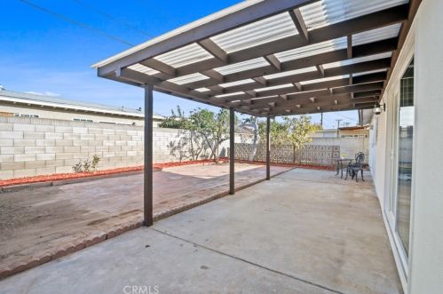 2913 Raymar St, Santa Ana CA  92704-1546 exterior