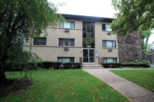 109 Elmwood Ave, Oak Park, IL 60302-2976