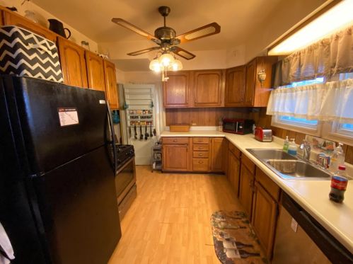 3289 Dunn Ct, Cincinnati OH  45238-2201 exterior