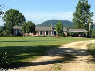 2039 Pony Peak Rd, Timbo, AR 72680-8874
