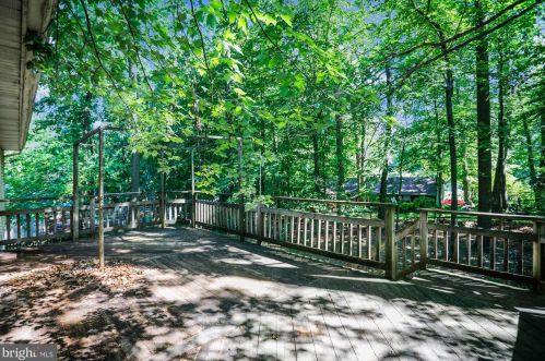 20 Hillman Ct, Aberdeen MD  21001-2407 exterior