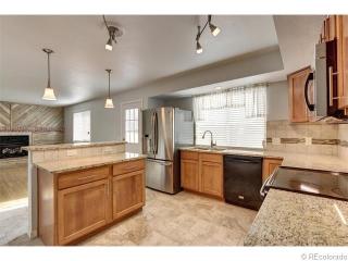 10366 Grand Pl, Littleton, CO 80127-1386