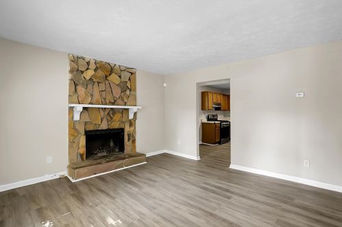 1229 Creek Forest Ct, Conyers GA  30012-3545 exterior