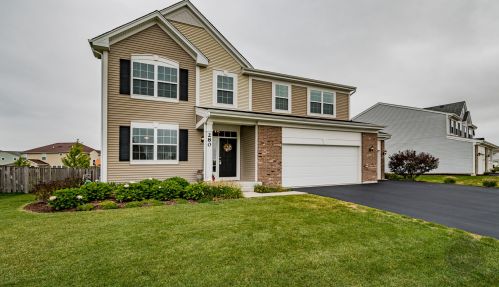 280 Willington Way, Oswego, IL 60543-2206