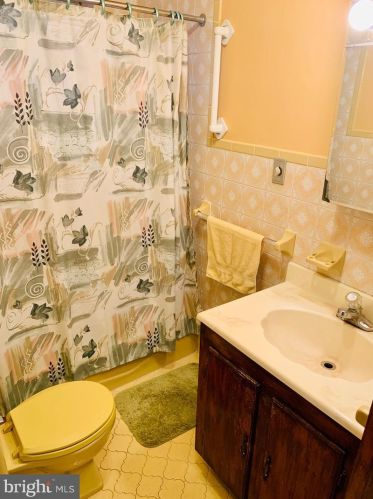 1932 16 St, Philadelphia PA  19145-3010 exterior