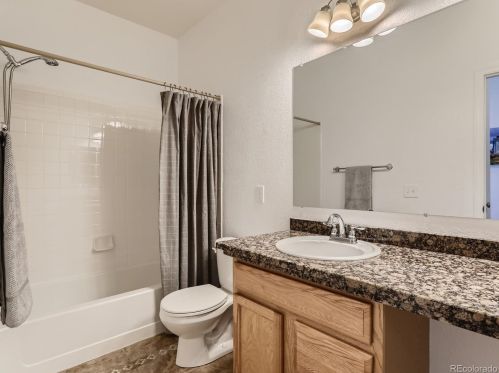 6390 Xanadu St, Englewood CO 80111-2465 exterior