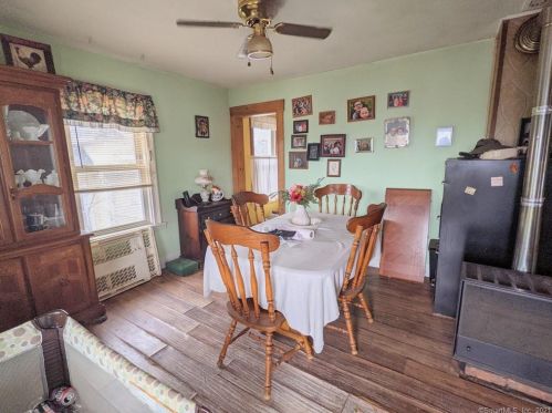 68 James St, Torrington CT  06790-4905 exterior