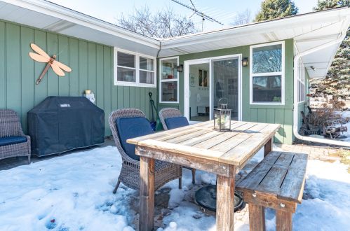 365 Conlin Ave, Sycamore IL  60178-3025 exterior