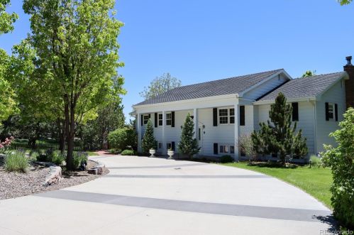 9 Yates Ter, Fort Morgan, CO 80701-9214