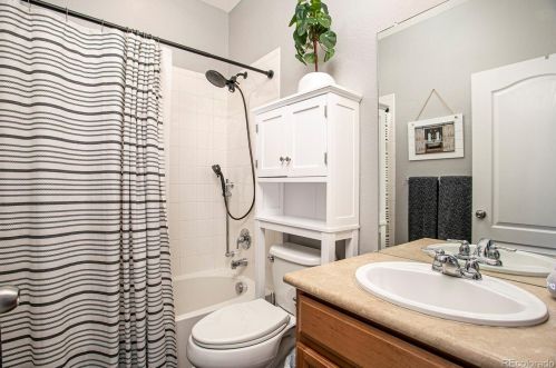 24424 4th Dr, Aurora CO  80018-1594 exterior