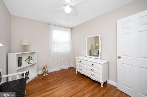 822 Borbeck Ave, Philadelphia PA  19111-3105 exterior