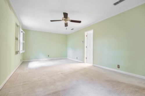 1673 Executive Park Ln, Atlanta GA  30329-3132 exterior