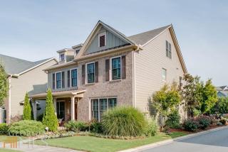 4916 Gathering Pl, Suwanee, GA 30024-8720