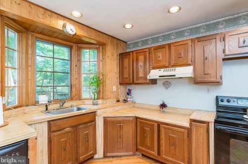 2005 Fallsgrove Way, Fallston MD  21047-1547 exterior