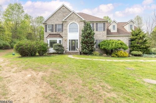 12 Tallyho Ln, Fredon, NJ 07860-6061