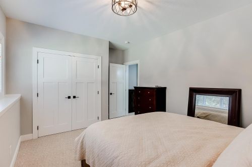 1949 Fulham St, Saint Paul MN  55113-3816 exterior