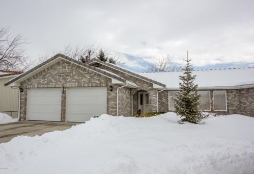 611 43rd Ave, Yakima, WA 98908-2693