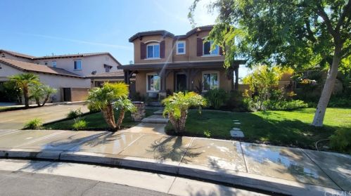 42461 Bradshaw Dr, Temecula, CA 92592-6638