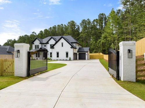 2704 Thompson Mill Rd, Buford, GA 30519-5429