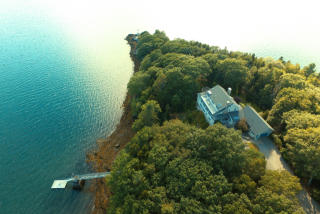 253 Spruce Point Rd, Yarmouth, ME 04096-5338