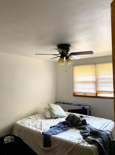 432 43 Ave, Gary IN 46409-2208 exterior