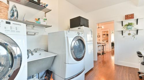 226 Virginia Ave, Irwindale CA 91702 exterior