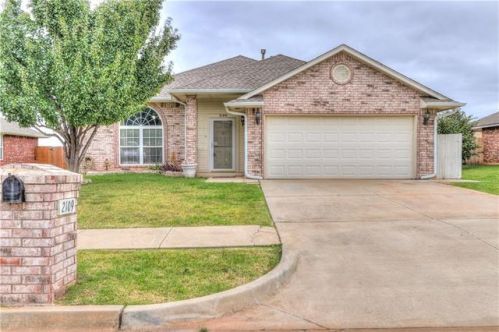 2109 161st St, Edmond, OK 73013-1472