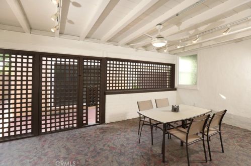 1205 Cleveland Rd, Glendale CA  91202-2602 exterior