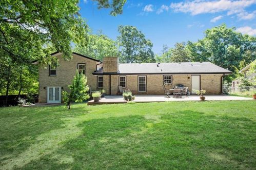 5272 Happy Hollow Rd, Atlanta GA  30360-1263 exterior