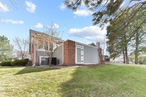 7510 Monaco Way, Englewood CO  80112-2550 exterior